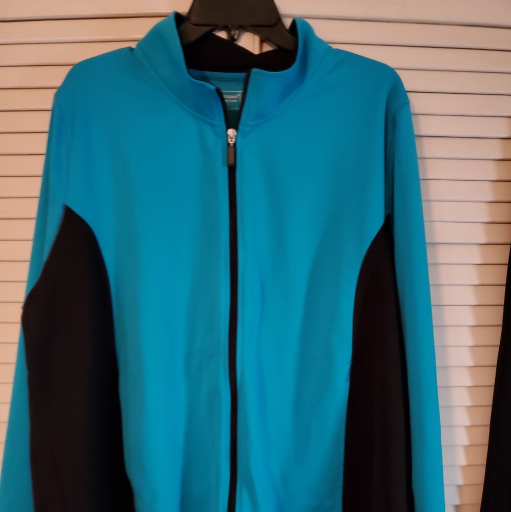 Jogging suit